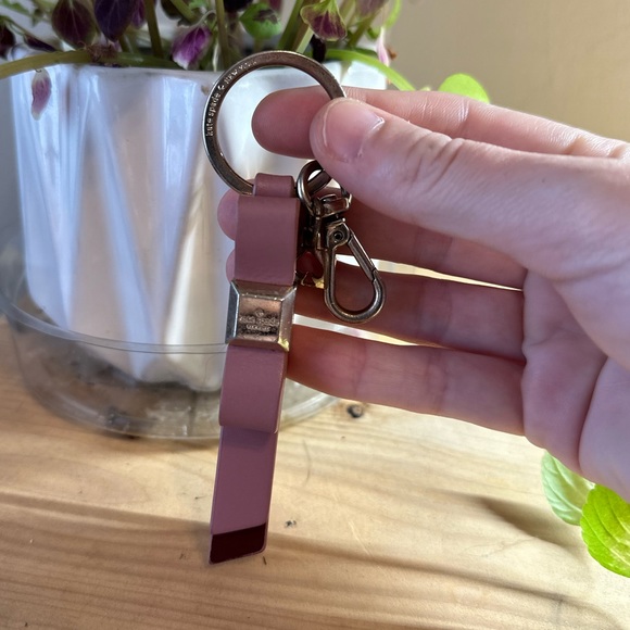 Kate Spade Keychain - Picture 2 of 5